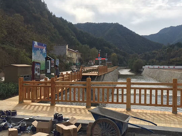 護欄、棧道、古木橋