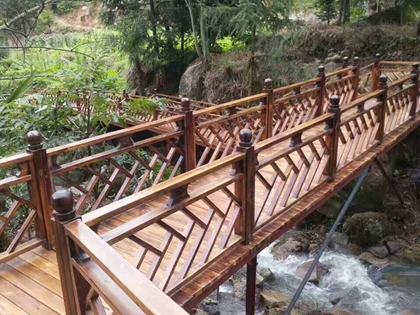 護欄、棧道、古木橋